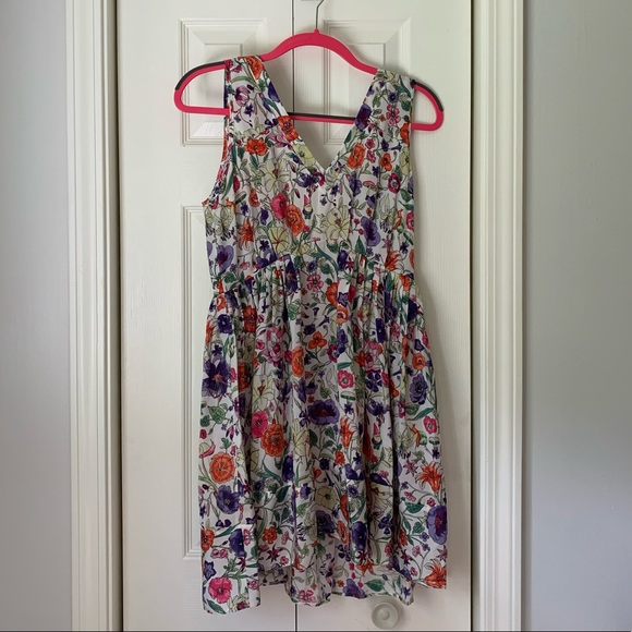 Jessica Hart and Pency standard Colab floral U back dress - Picture 3 of 9